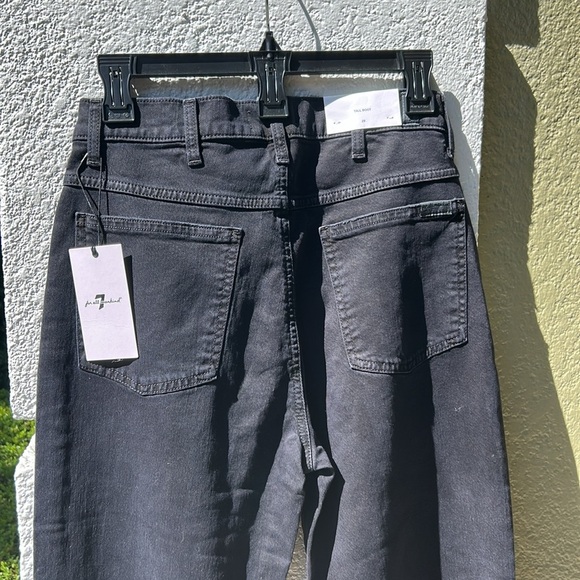 7 For All Mankind Black Distressed Jeans NWT - Picture 5 of 8